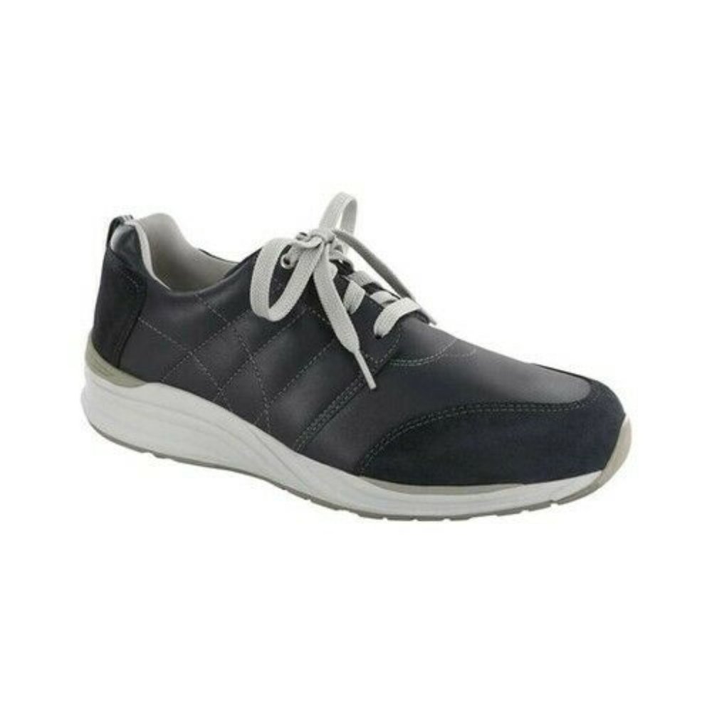 NEW IN BOX Sas Men's Venture Sneaker